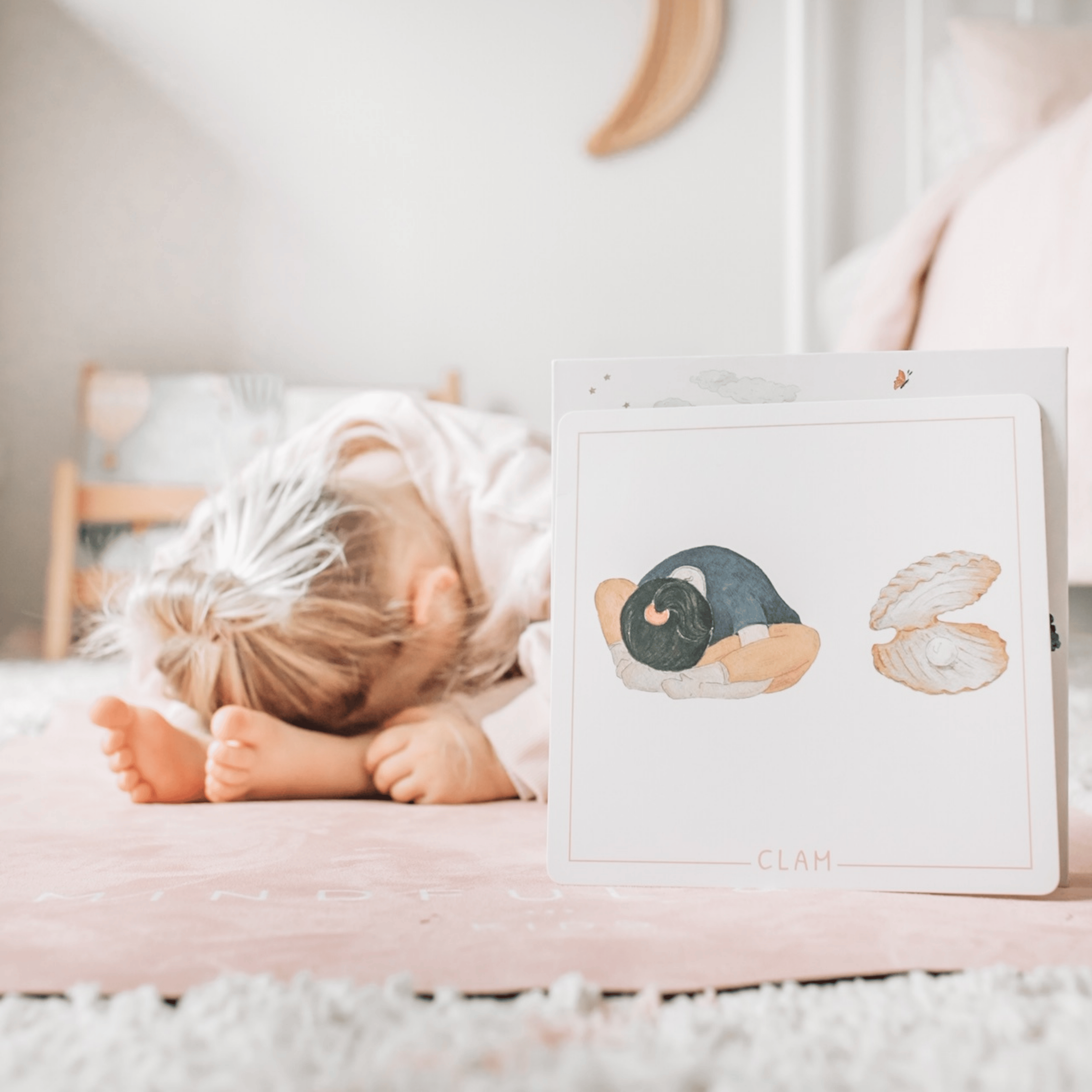 Mindful & Co Kids Yoga Flash Cards thumbnail 2